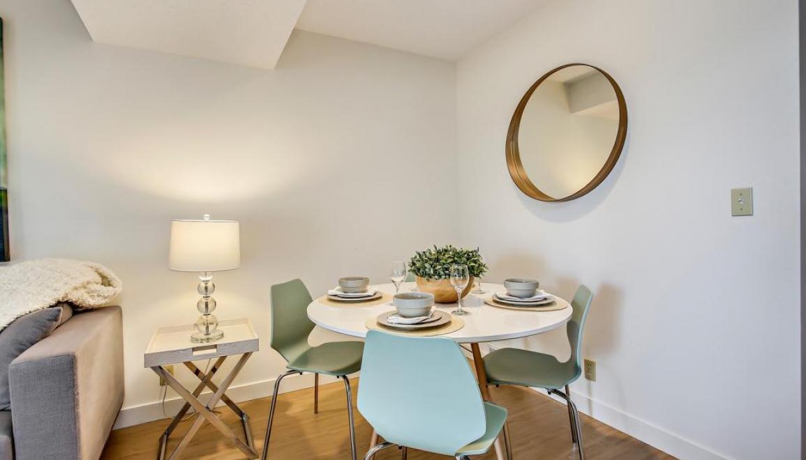 Spruce Grove Lane Apartments Dining Room Image