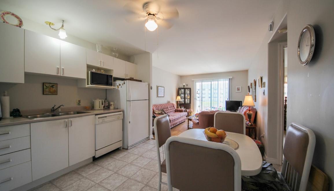 360 Acadie Avenue Apartments Kitchen & Dining Room Image