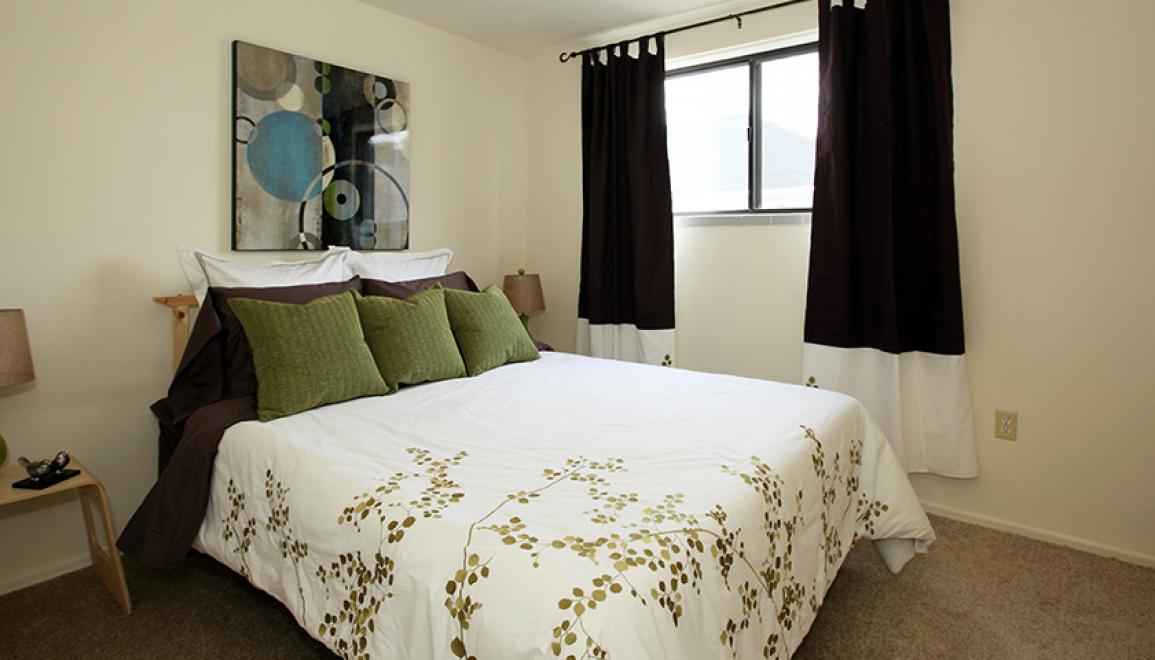 Trafalgar Place Apartments Bedroom Image