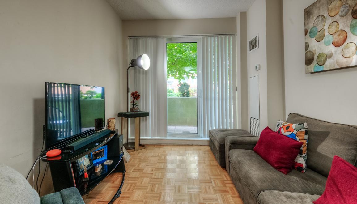 100 Lower Ossington Avenue Living Room Image