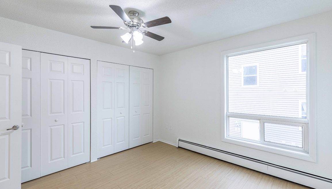 53 Somerset Street Bedroom Closet