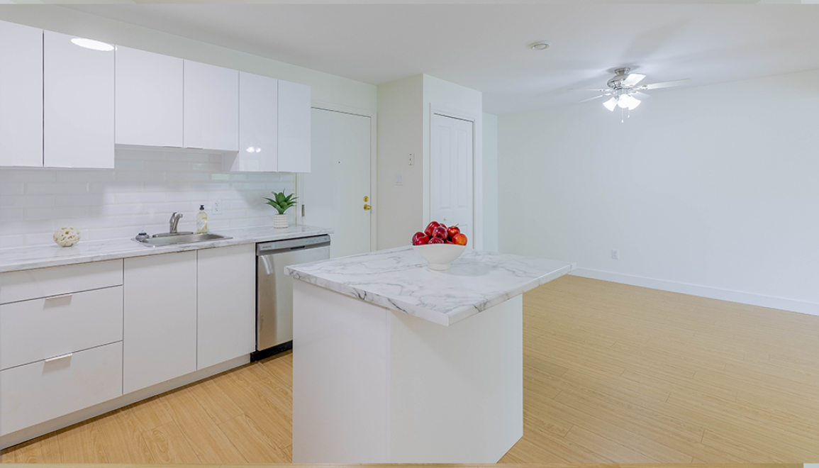 Rocky Hill Apartments Kitchen & Dining Space