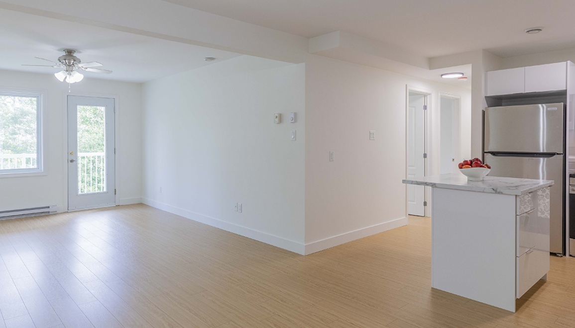 Rocky Hill Apartments Kitchen & Living Room