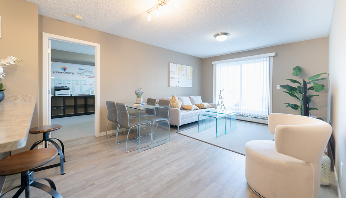 Tisbury Crossing Apartments -  Living Room & Dining Space