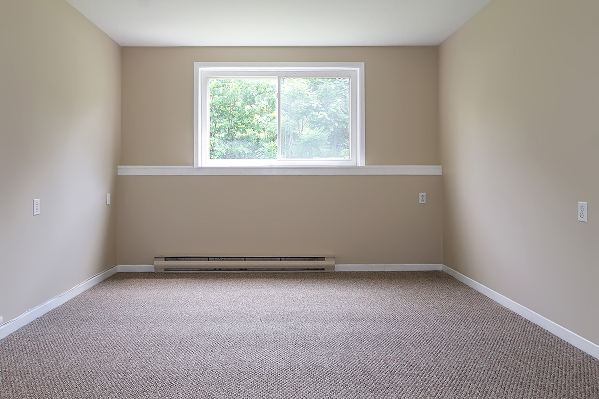 Meadowland Manor Living Room Image