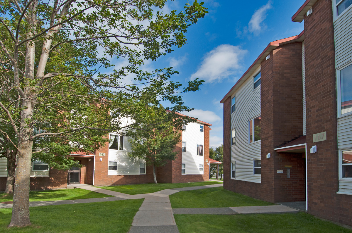 Blackshire Court Exterior 2 Image