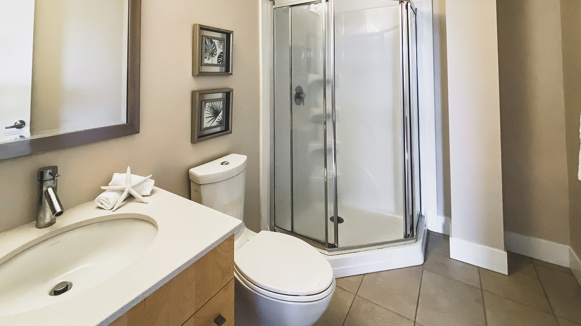 Bennett House Apartments Bathroom With Standup Shower Image