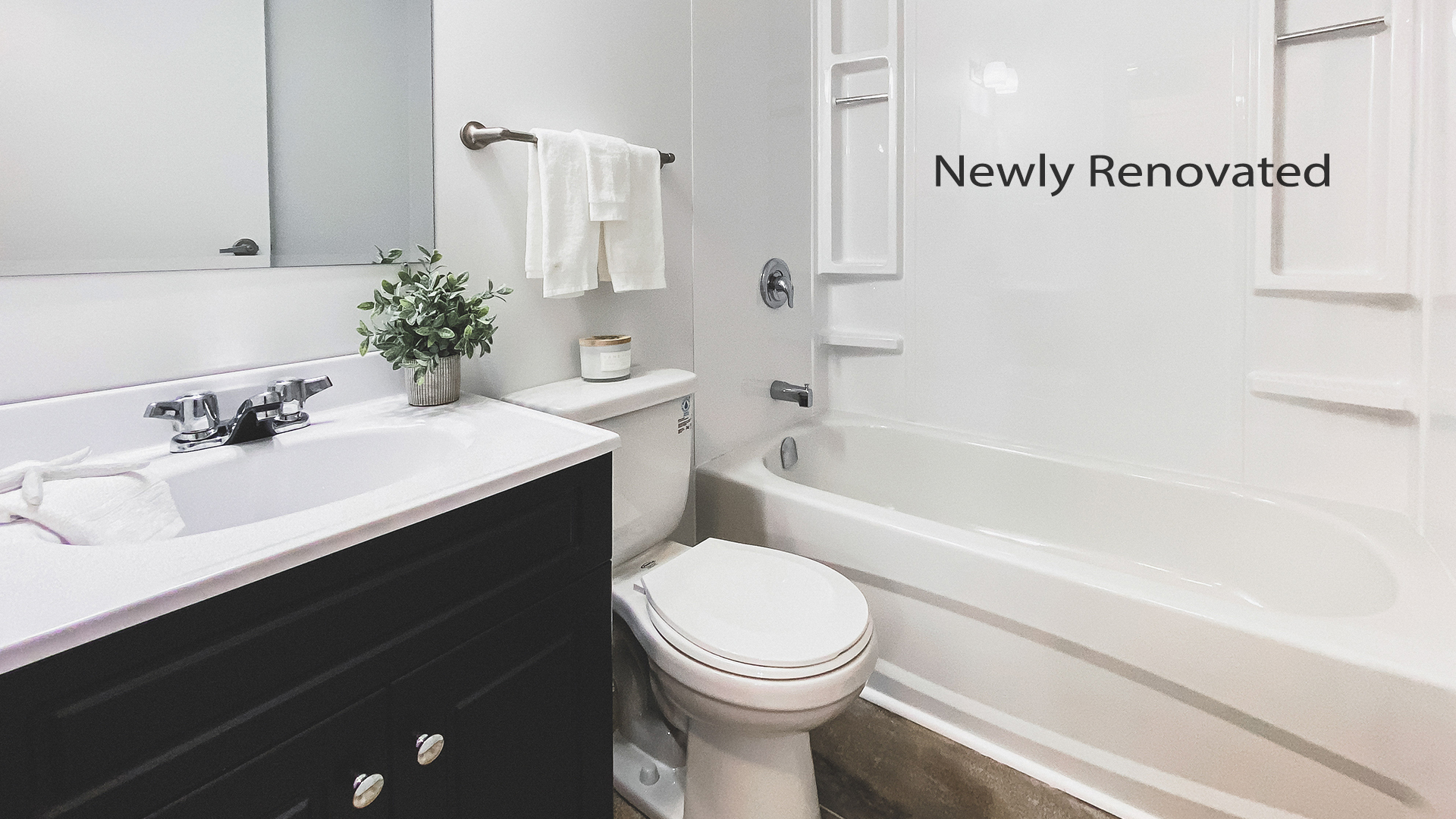 Meadowland Manor Apartments Newly Renovated Bathroom Image