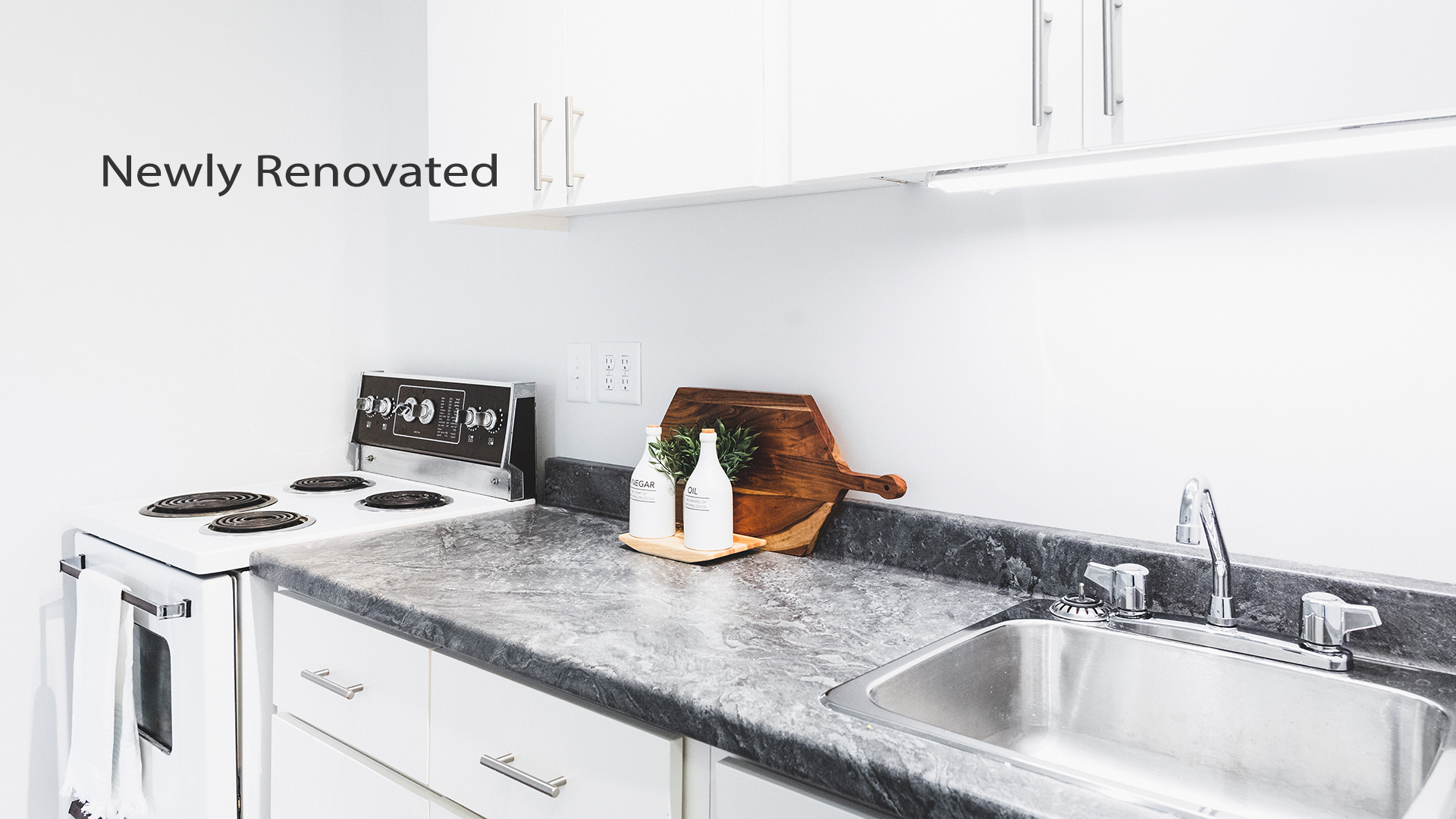 Meadowland Manor Apartments Newly Renovated Kitchen Image