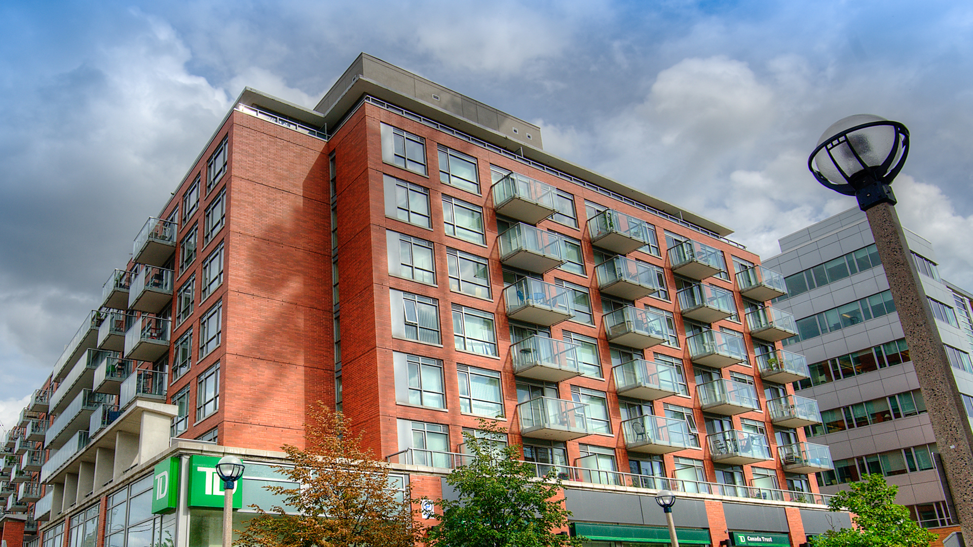 100 Lower Ossington Avenue Exterior Image