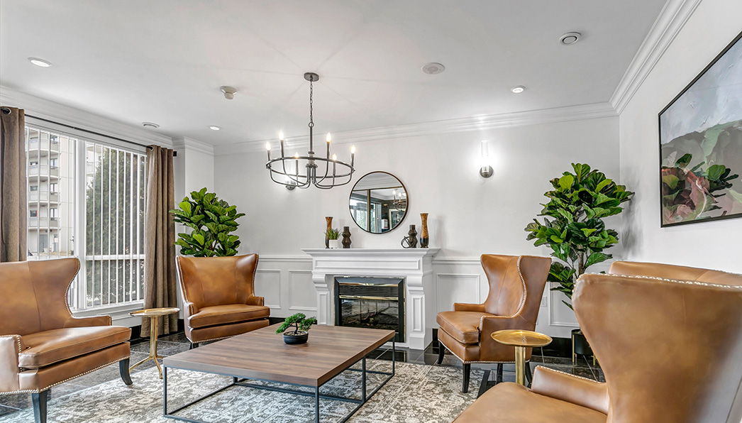 Rivers Edge 2 Apartments Common Room Image