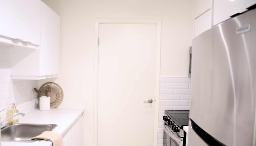 75 Knightsridge Kitchen