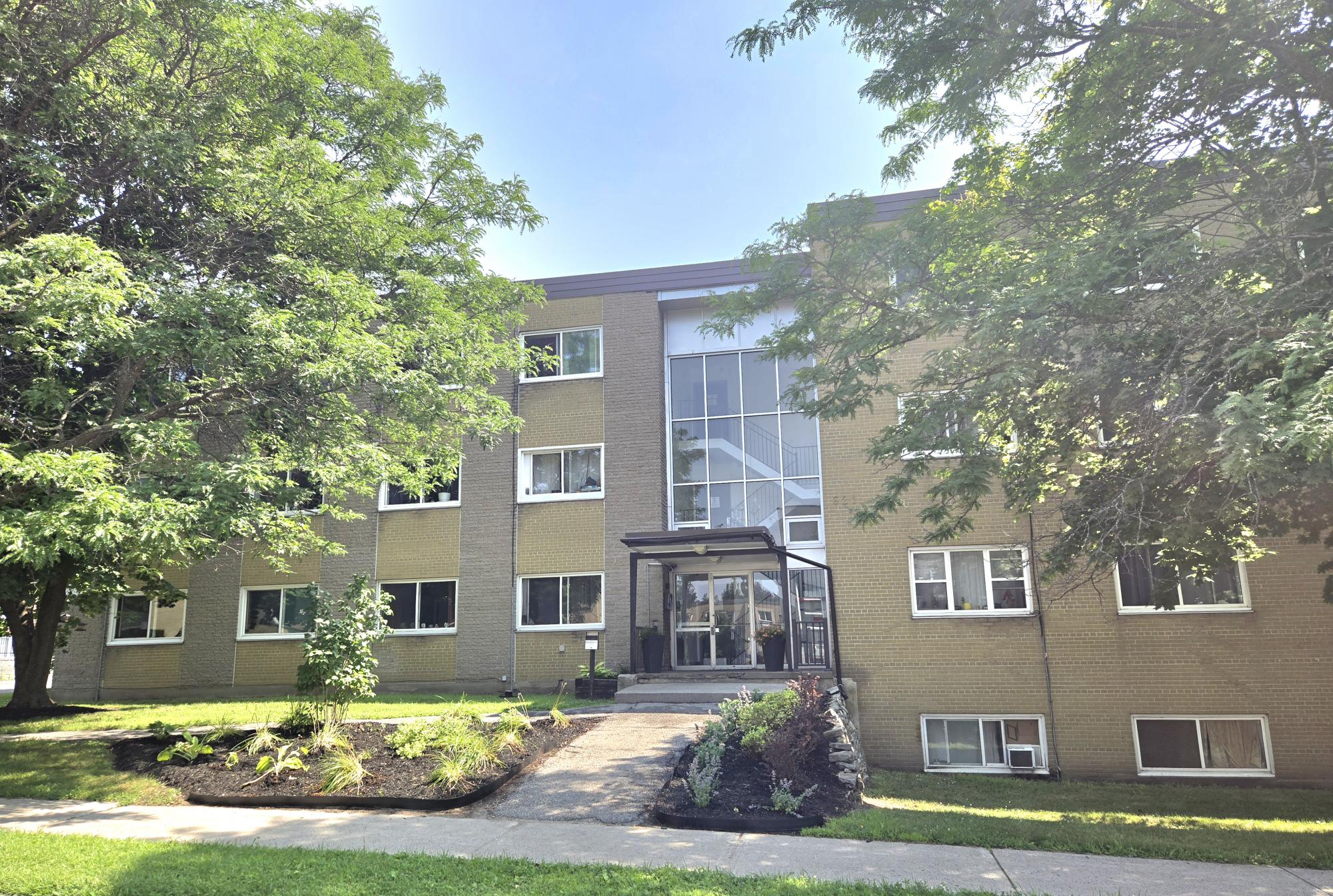 621 Cummings Avenue Exterior