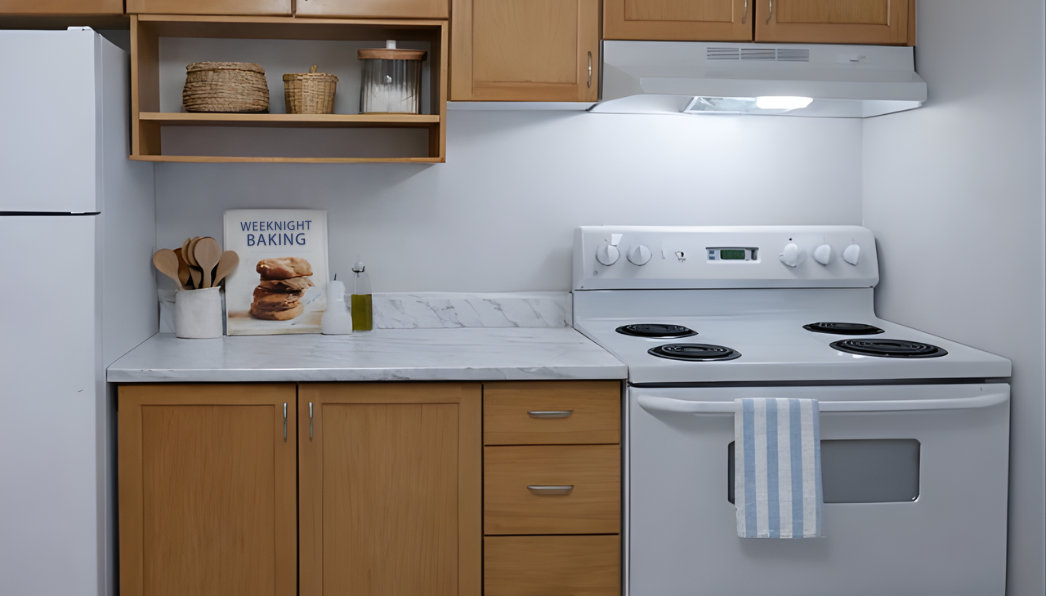 Belmar Plaza Kitchen