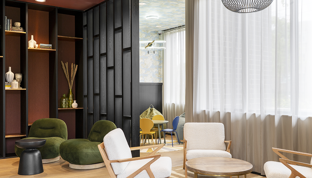 Carrick Lounge