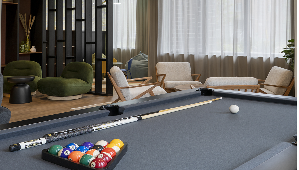 Carrick Lounge