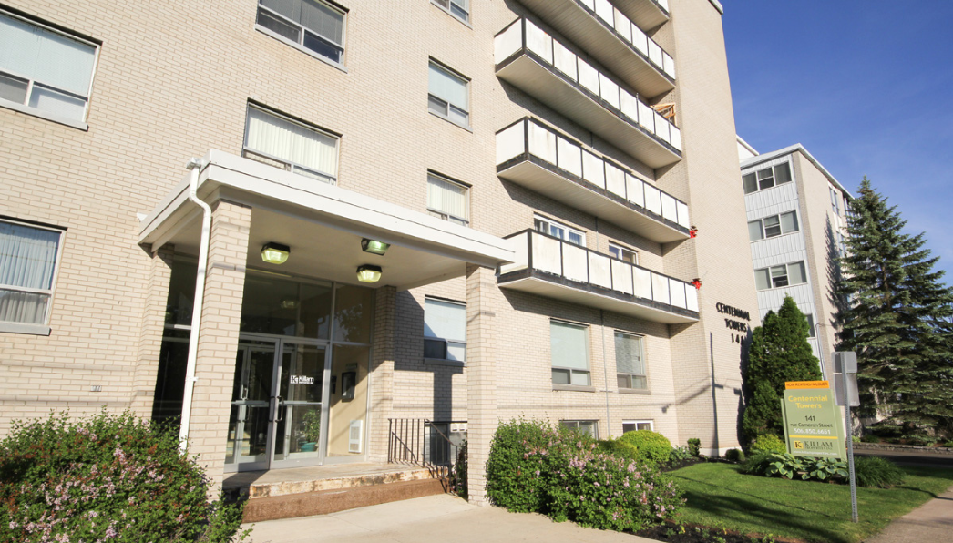 Centennial Towers & Braemore Plaza - Entrance