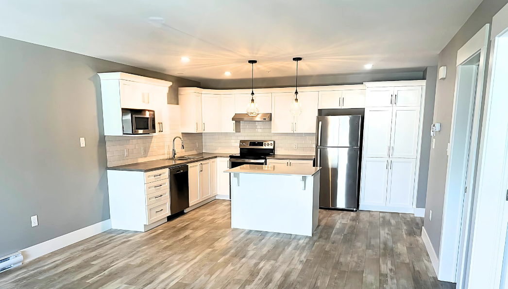 95 Ashley - Kitchen 1