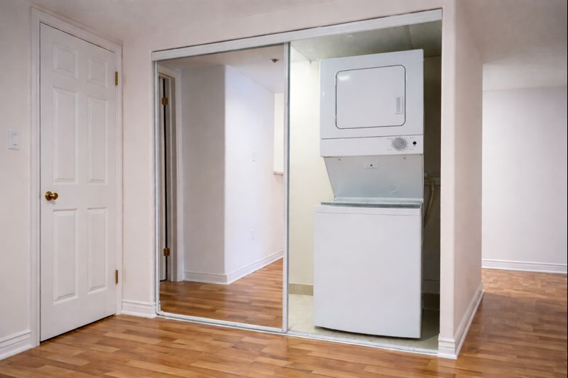 Cambridge Court - Laundry