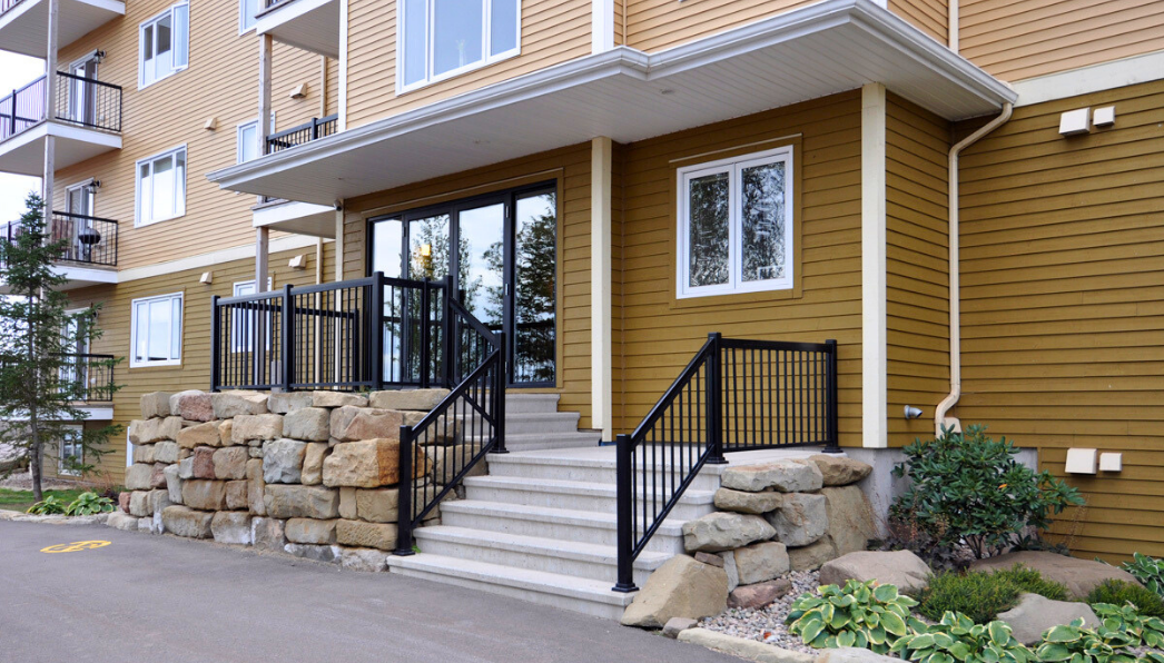 Promenade Kedgwick 1 Entrance