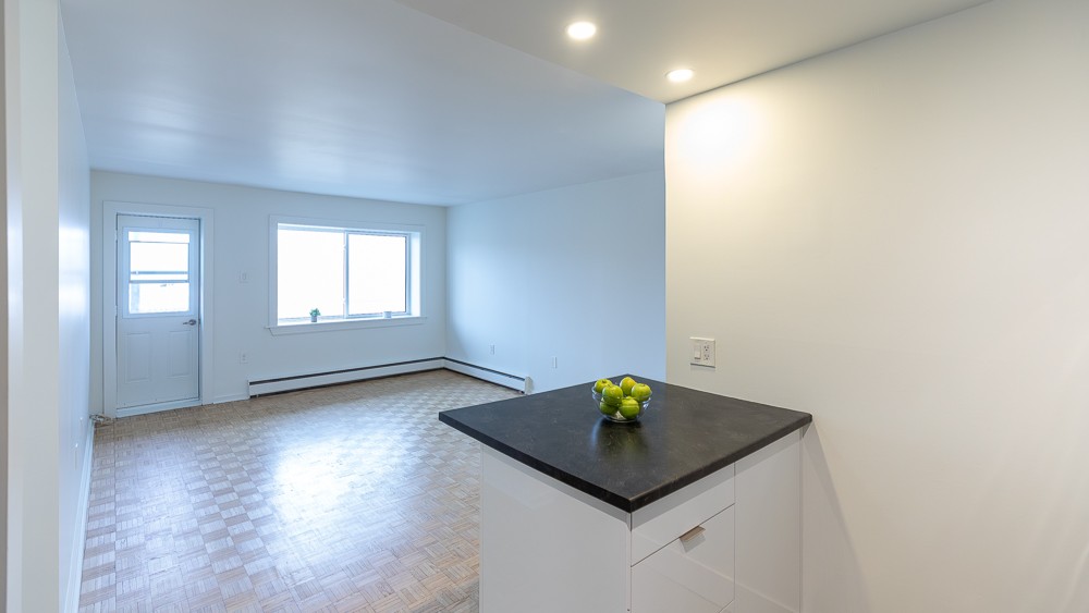 Sydney Arms Living Area