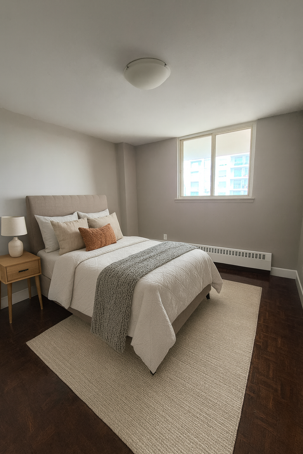 Silver Spear Apartments Bedroom