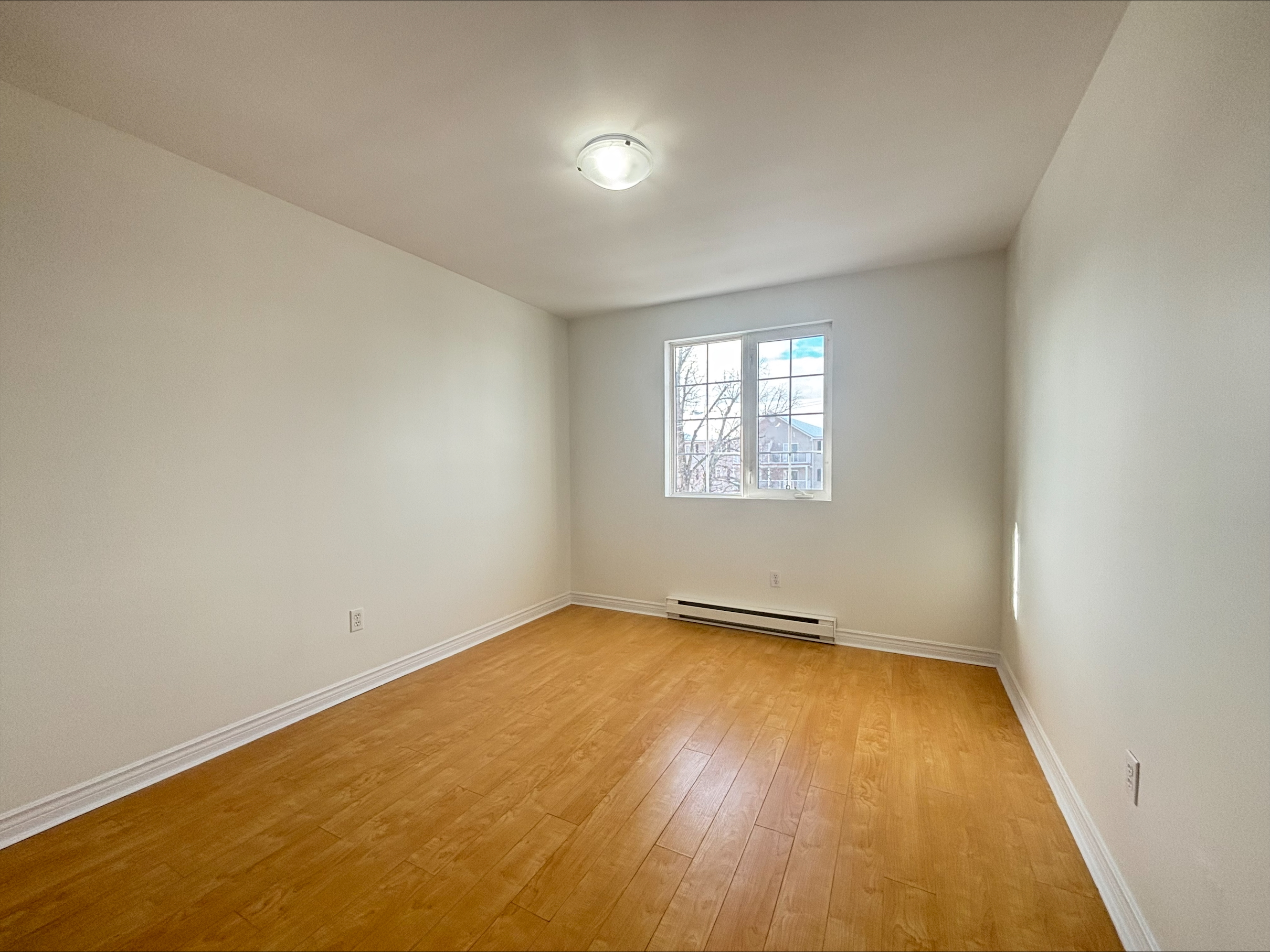 101 Archibald Bedroom 2