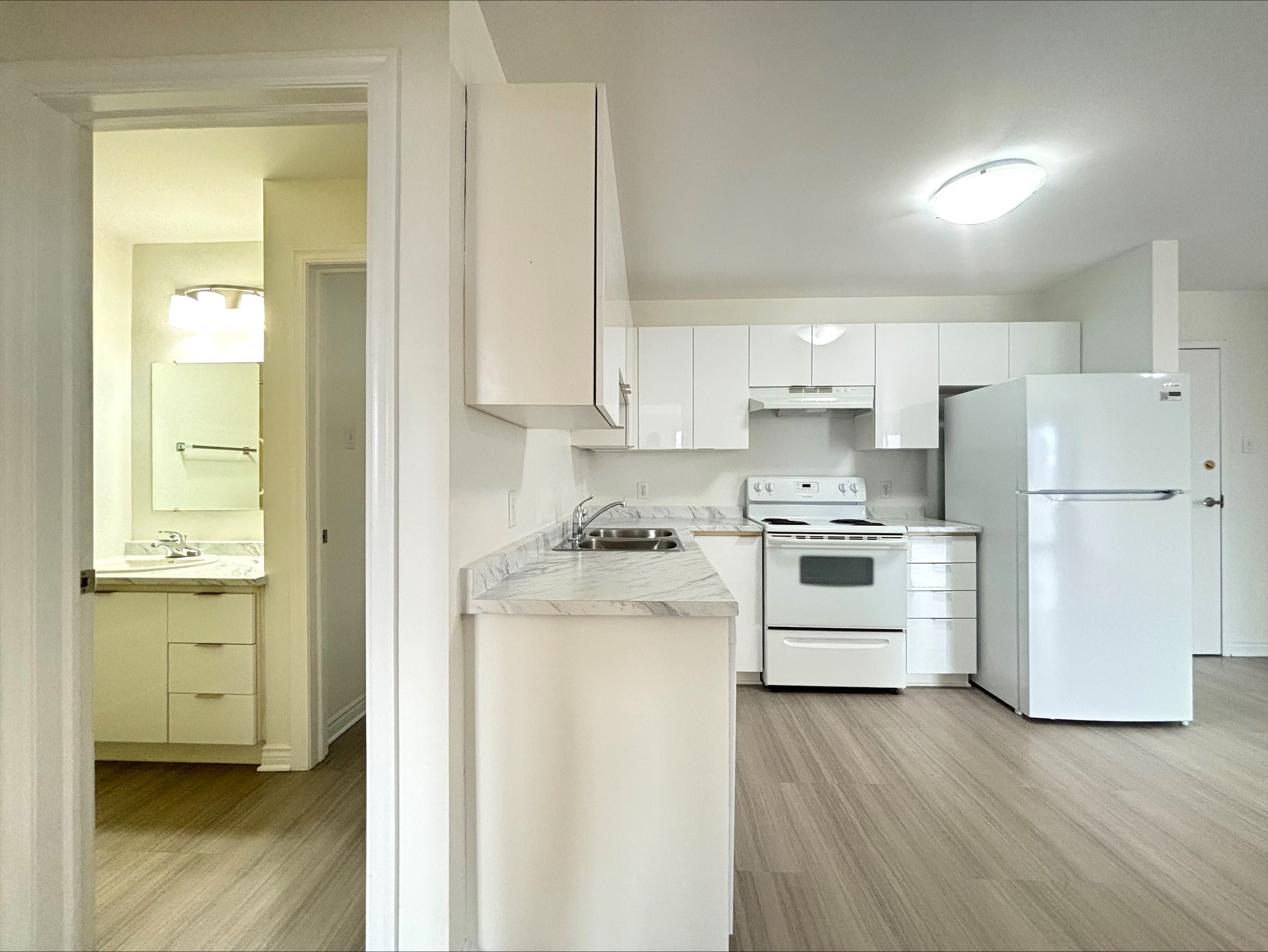 101 Archibald Kitchen 5