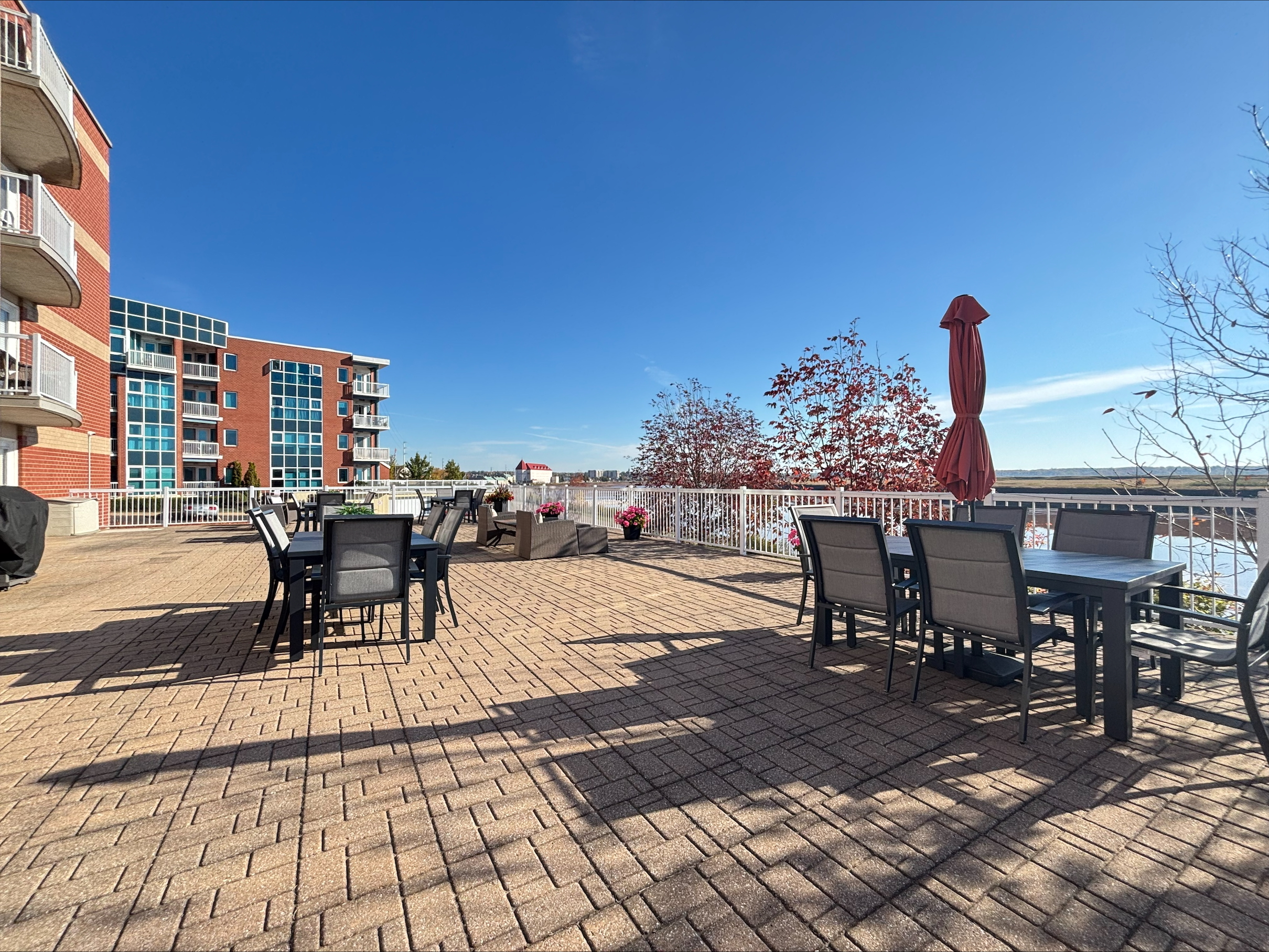 54 Assomption Outdoor Terrace