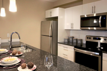 Nautical Luxury Suites at Summerside Kitchen Image