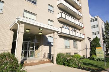 Centennial Towers & Braemore Plaza Exterior Image