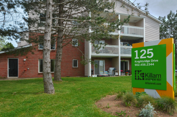 125 Knightsridge Exterior Image
