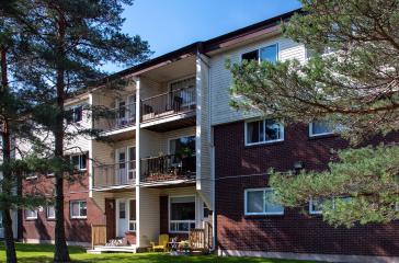 175-211 Harlington Exterior Image