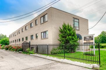 Trafalgar Place Apartments Exterior Image