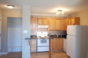 Woodward Gardens Kitchen (1)