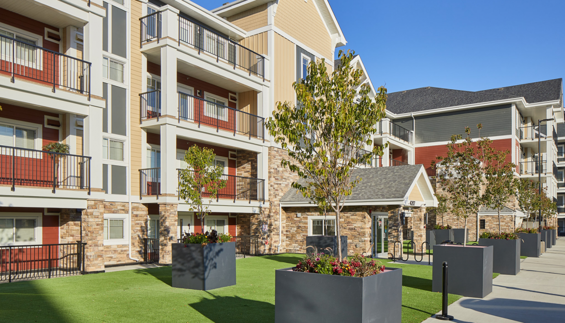 Nautical Luxury Suites at Summerside Exterior Images