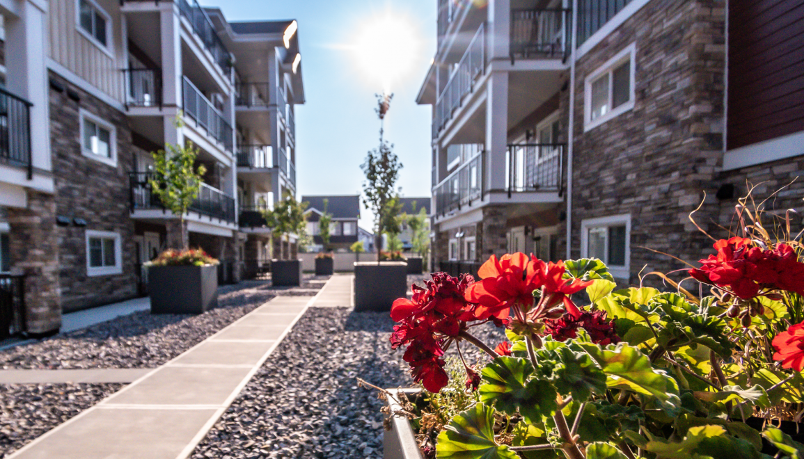 Nautical Luxury Suites at Summerside Exterior Images