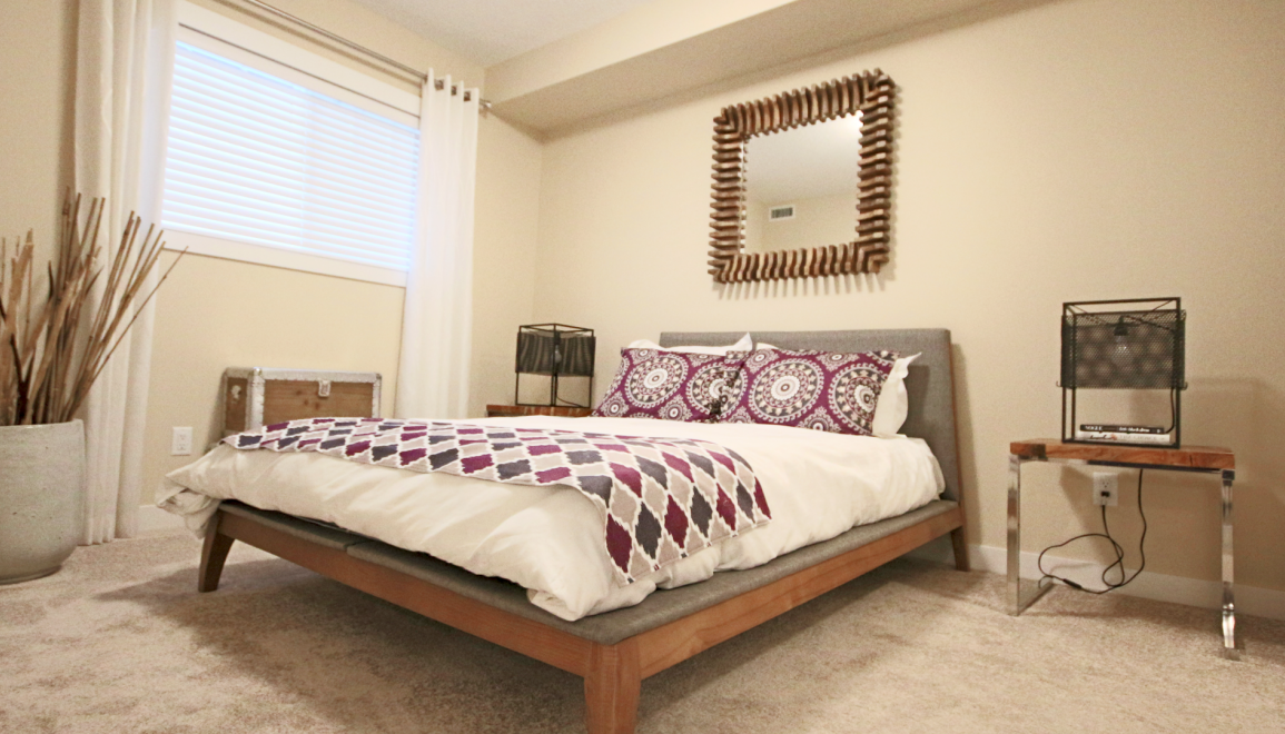  Nautical Luxury Suites at Summerside Bedroom Image