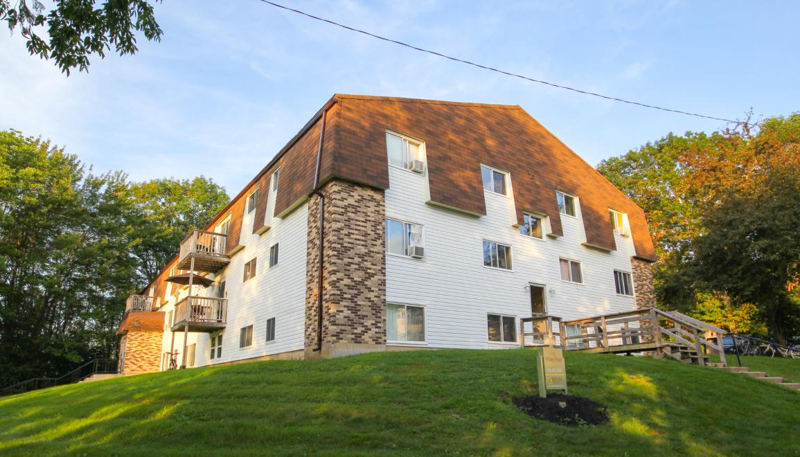 116 & 126 Wilsey Apartments Exterior Image