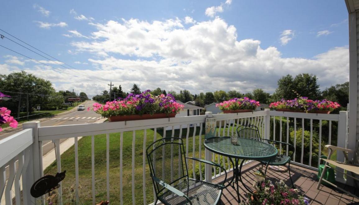 Buckingham Palace Apartments Balcony View Image