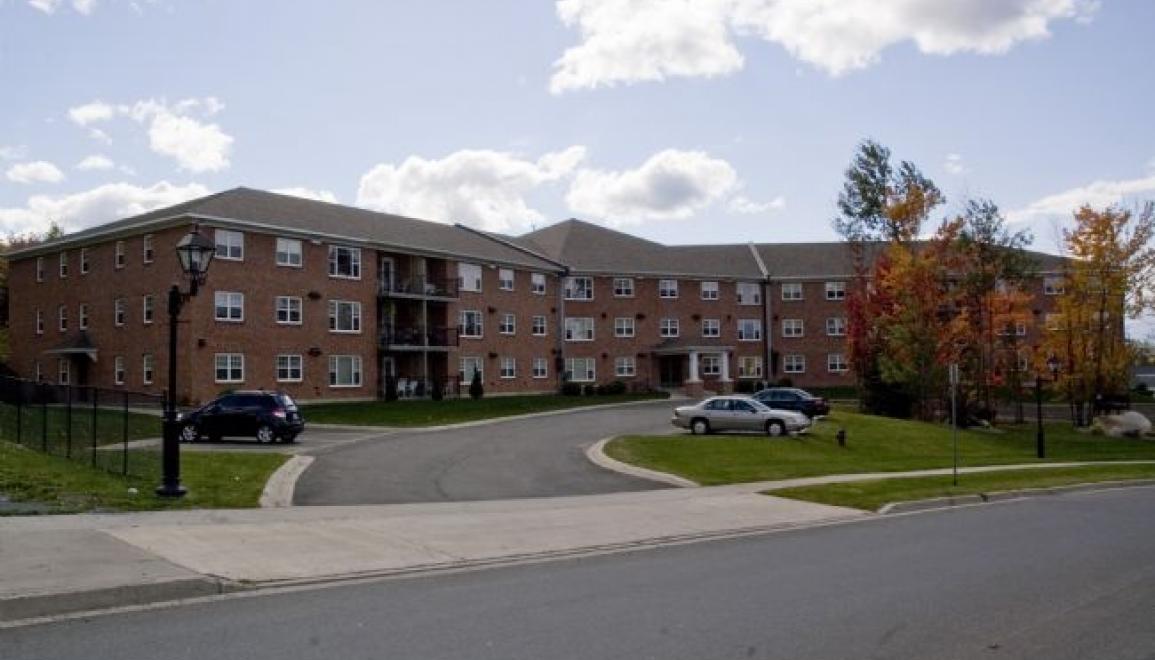 Carrington House Apartments Exterior 3 Image