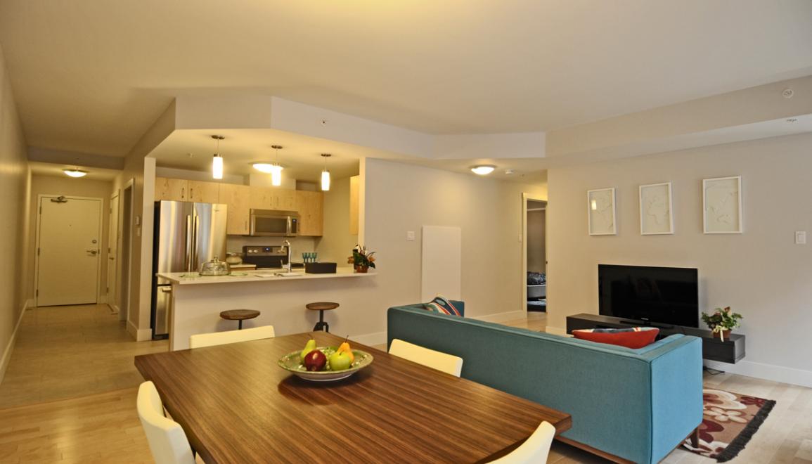 The Plaza at Forest Hills Living Room & Dining Room Image
