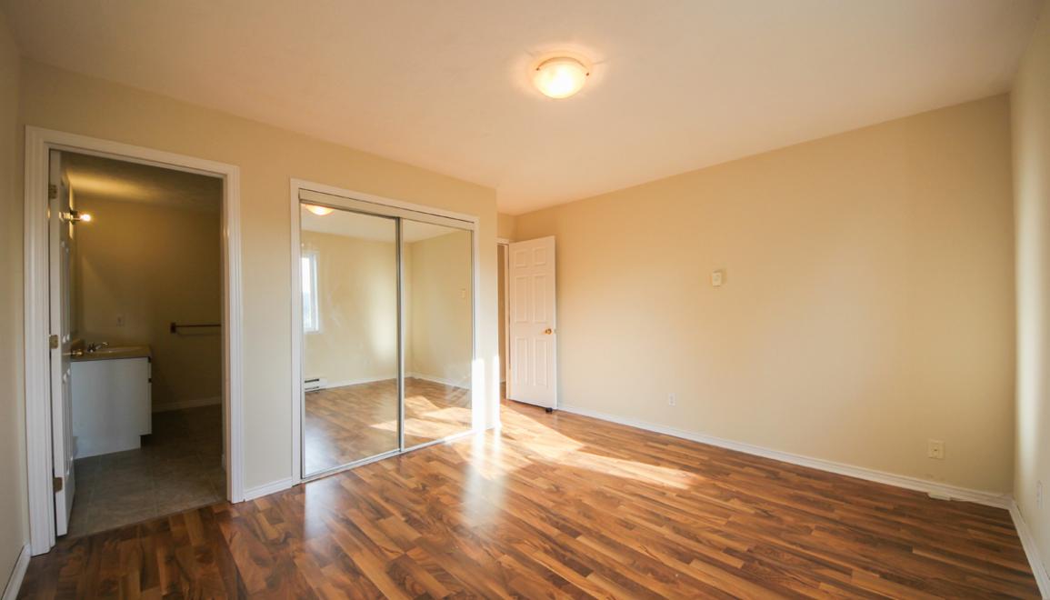 260 Wetmore Road Apartments Bedroom Image