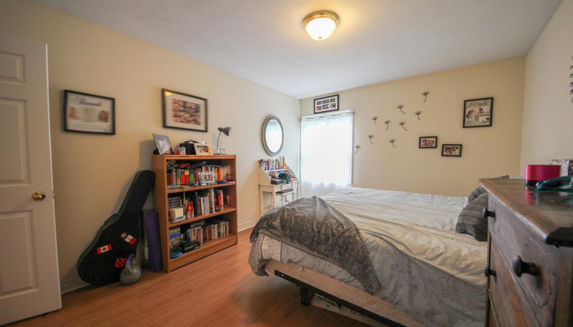 Southgate Apartments Bedroom 2 Image