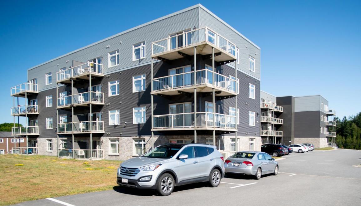 Blue Cedars Exterior Building 2 Image