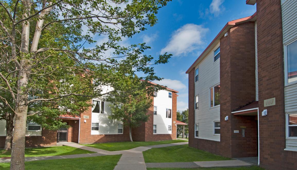 Blackshire Court Exterior 2 Image