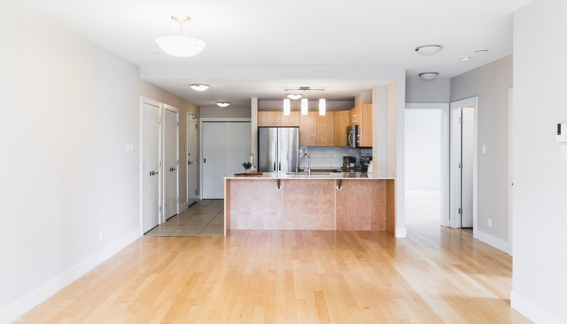 Bennett House Apartments Kitchen And Livingroom Image