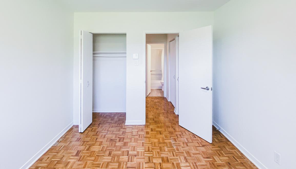 170 Torbay Road Apartments Renovated Bedroom Image