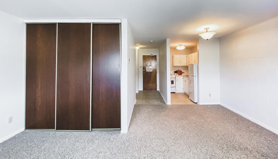 Mount Pleasant Living Room Image