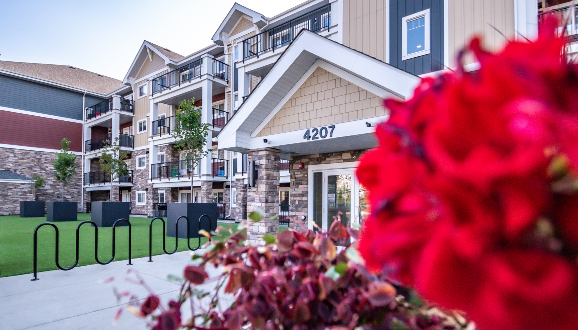 Nautical Luxury Suites at Summerside Exterior Images